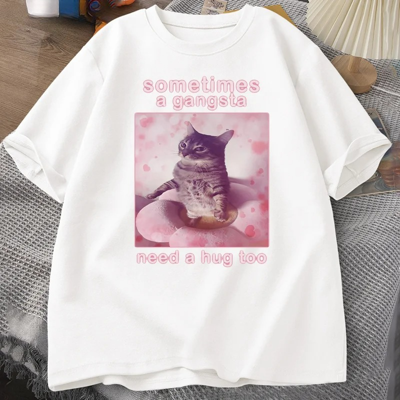 Sometimes A Gangsta Need A Hug - Summer Clothing Needs recensione e prezzo