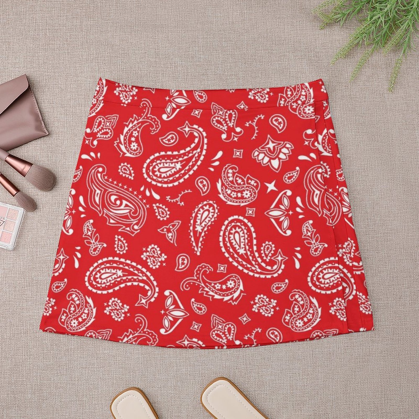 White On Red Paisley Mini Skir - Summer Clothing Online recensione e prezzo