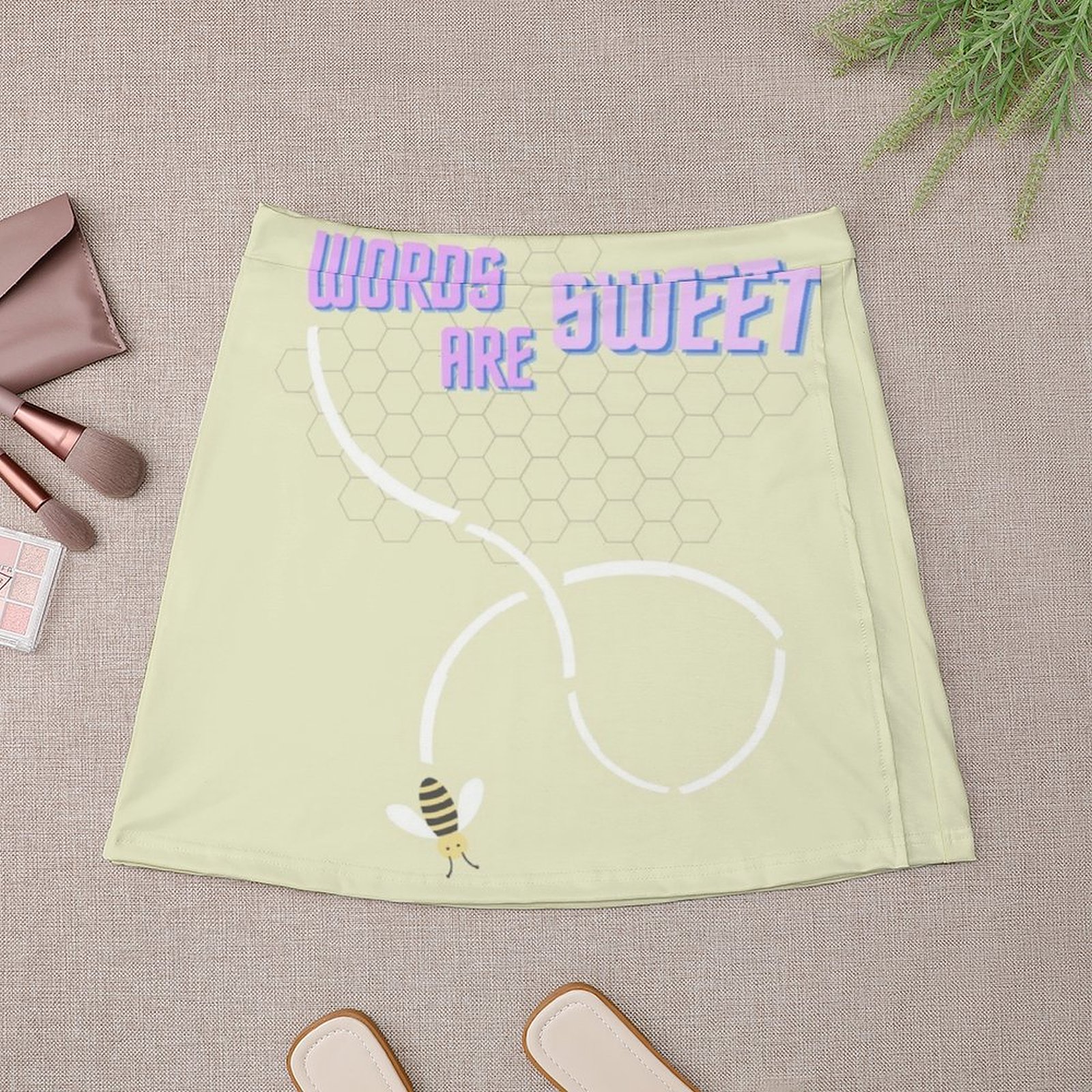 Words are SWEET Mini Skirt min - Summer Clothing Words recensione e prezzo