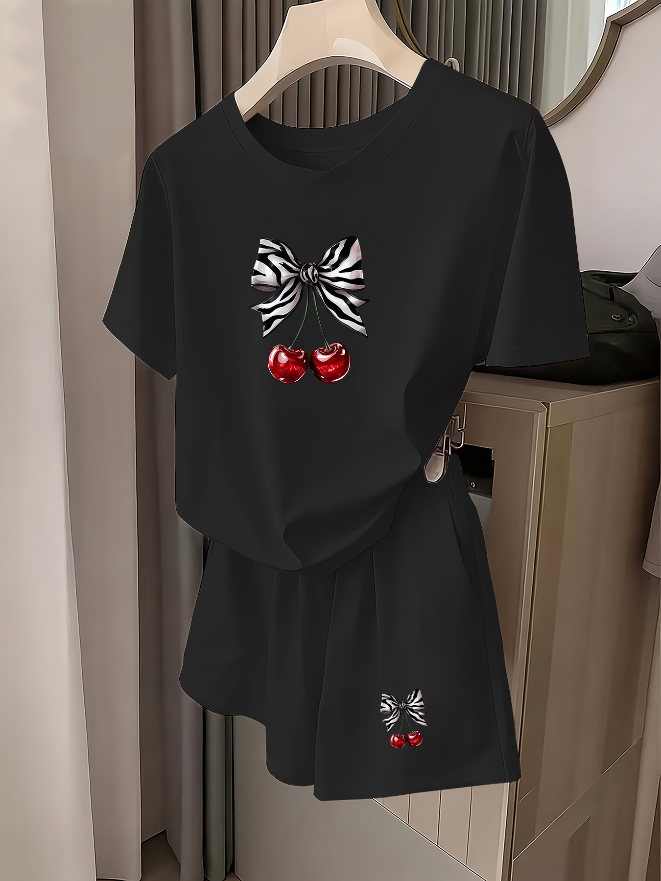 Women's Casual Outfit, a Must- - Summer Clothing Vibes recensione e prezzo